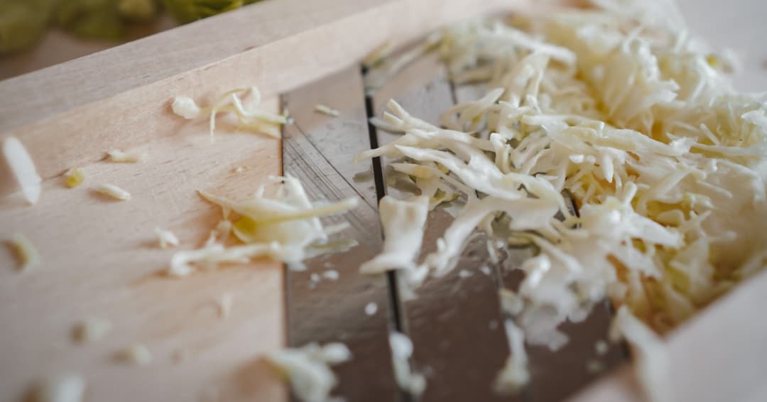 dreveny_nastroj_na_krajeni_zeleniny